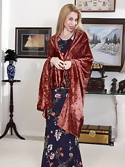 Dressed to undressed from OlderWomanFun