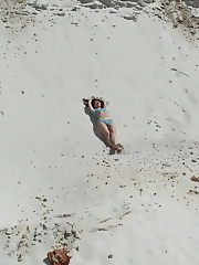On White Sand in turquos bikini